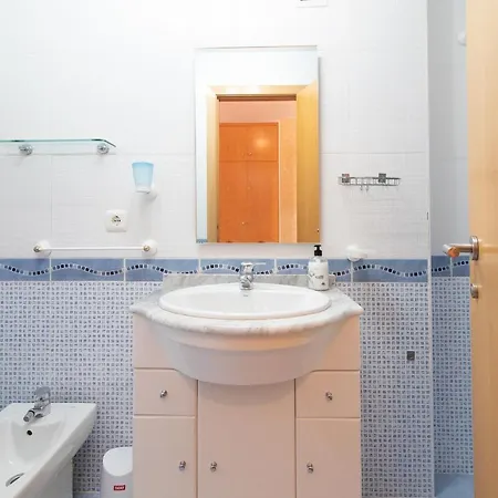 Global Properties, Piso Practico, Con Terraza Y Piscina En La Playa De Canet Appartement